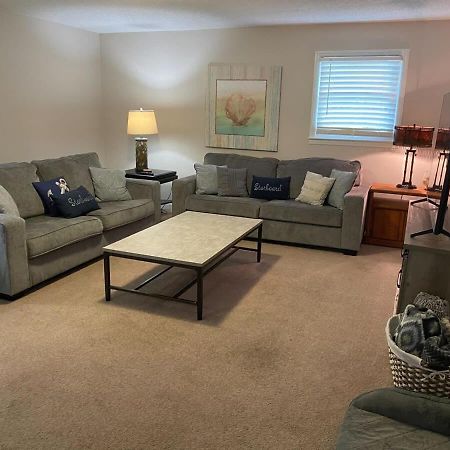 2Br Pet Friendly Home In Sneads Ferry With Parking Extérieur photo