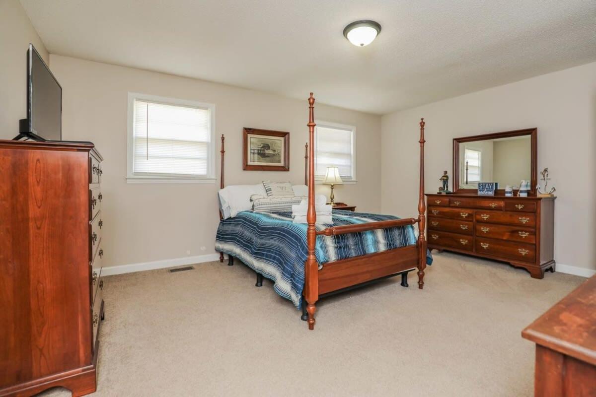 2Br Pet Friendly Home In Sneads Ferry With Parking Extérieur photo