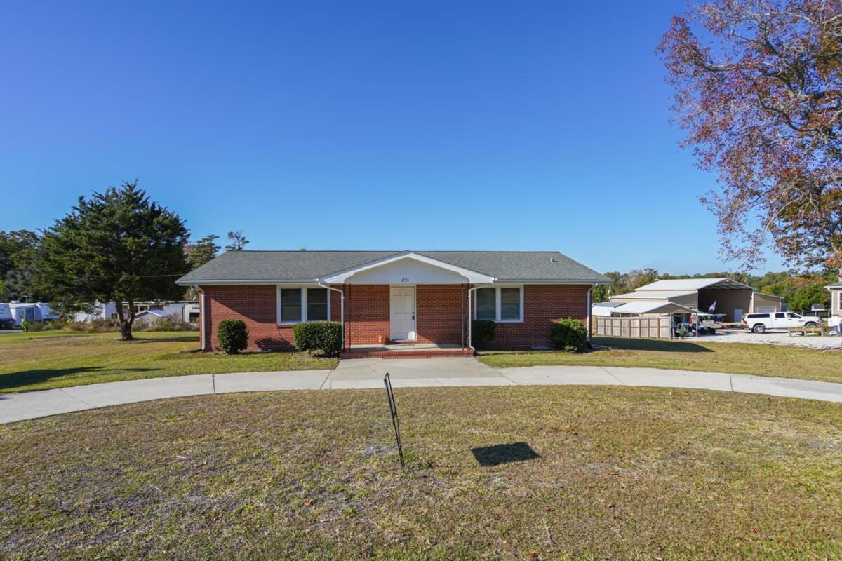 2Br Pet Friendly Home In Sneads Ferry With Parking Extérieur photo
