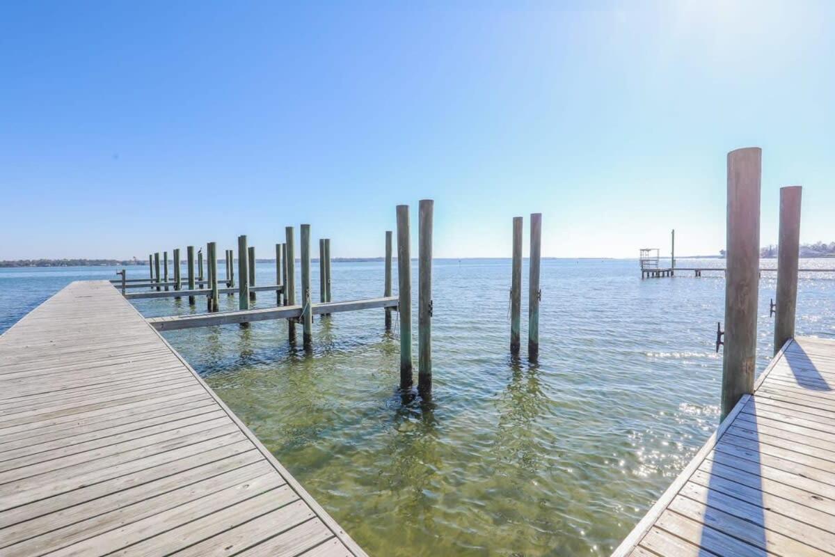 2Br Pet Friendly Home In Sneads Ferry With Parking Extérieur photo